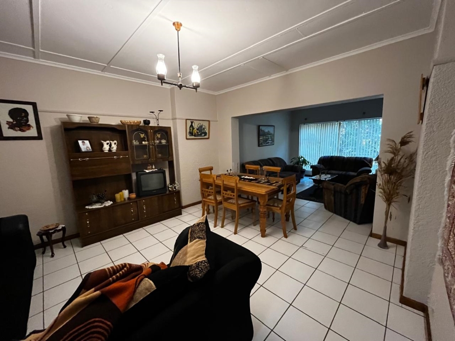 3 Bedroom Property for Sale in Rouxpark Western Cape